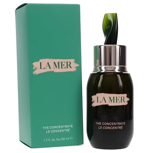 La Mer The Concentrate, La Mer Concentrate 50ml, La Mer The Concentrate 1.7 oz, La Mer skincare, La Mer serum, La Mer facial treatment, La Mer skincare treatment, luxury skincare, premium facial serum, La Mer moisturizer treatment